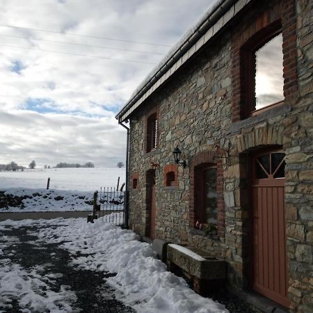 Gite Le Cheval Ardennais Gouvy Exterior foto