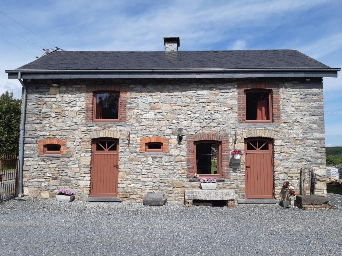 Gite Le Cheval Ardennais Gouvy Exterior foto
